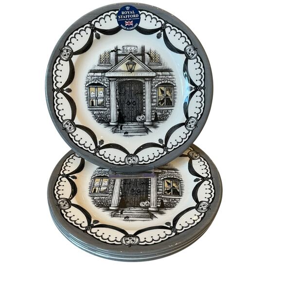 Royal Stafford Halloween Haunted House Salad Plates 8.5in Porcelain Set of 4 New - Picture 9 of 12